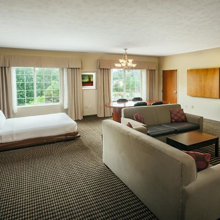 Готель Wyndham Garden Anchorage Airport Екстер'єр фото
