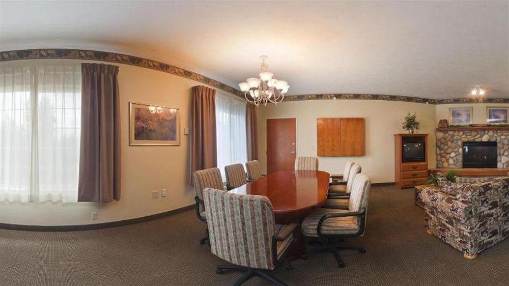 Готель Wyndham Garden Anchorage Airport Екстер'єр фото