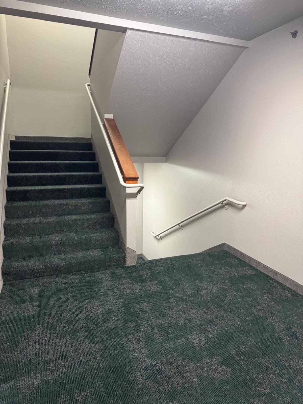 Готель Wyndham Garden Anchorage Airport Екстер'єр фото
