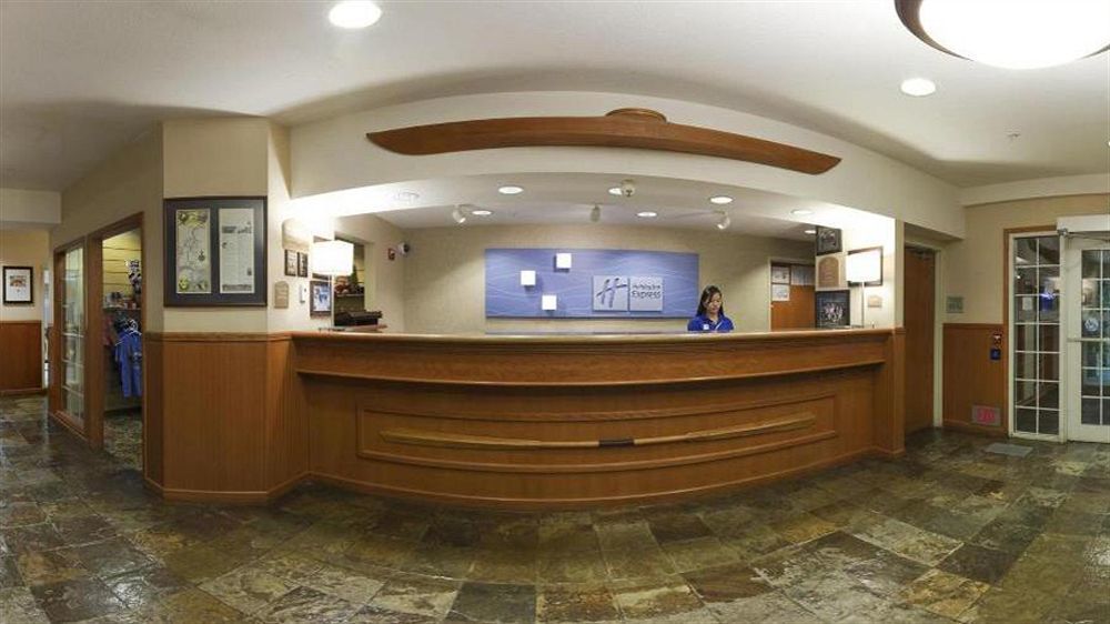 Готель Wyndham Garden Anchorage Airport Екстер'єр фото